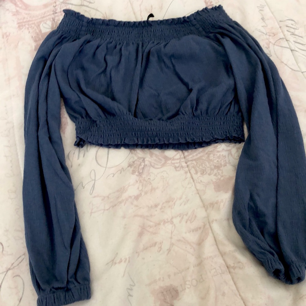 Cropped off the shoulder long sleeved top
